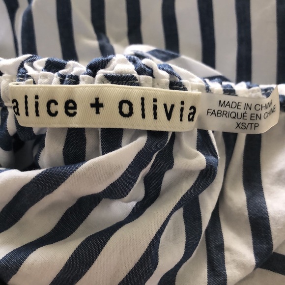 Alice + Olivia Top Size XS - Picture 2 of 3